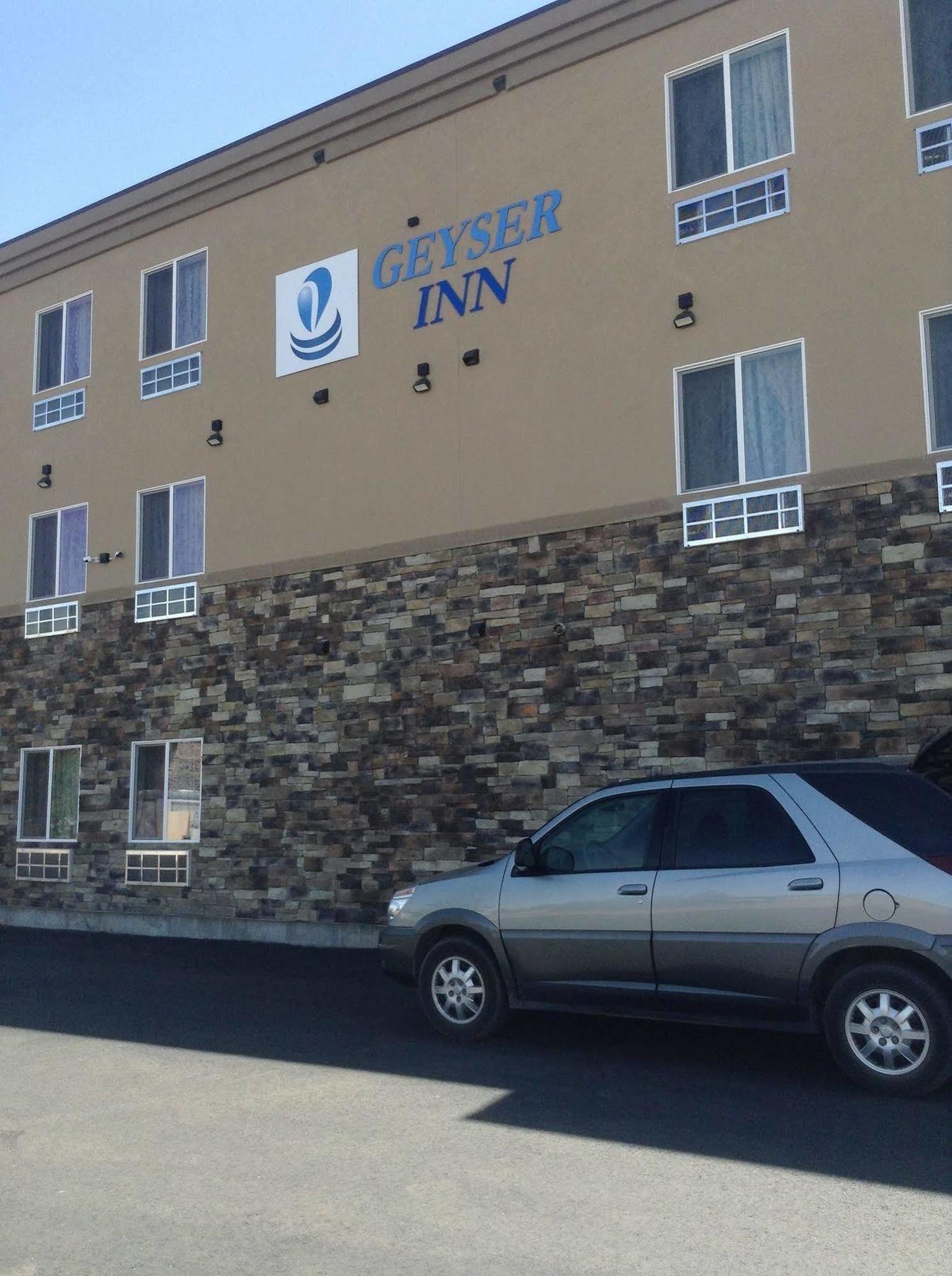 Geyser Inn West Yellowstone Exterior photo